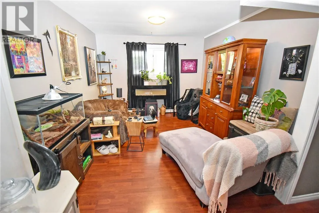 2005 Richard Street