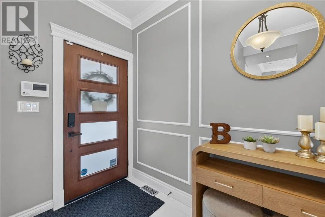 11 Kingsview Drive