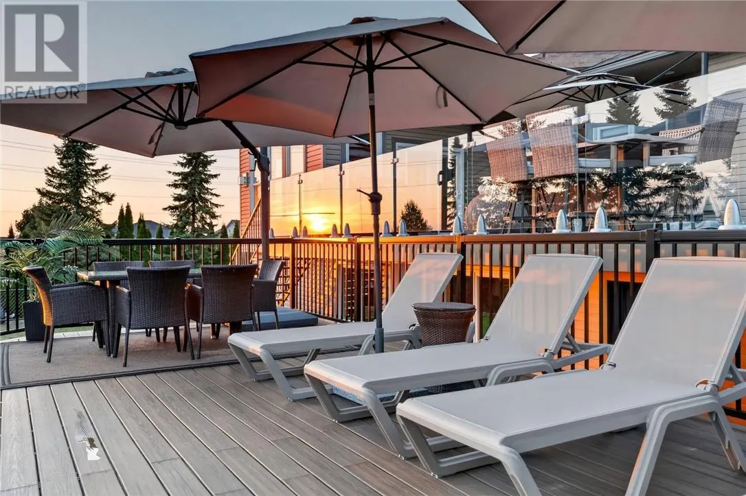 11 Kingsview Drive
