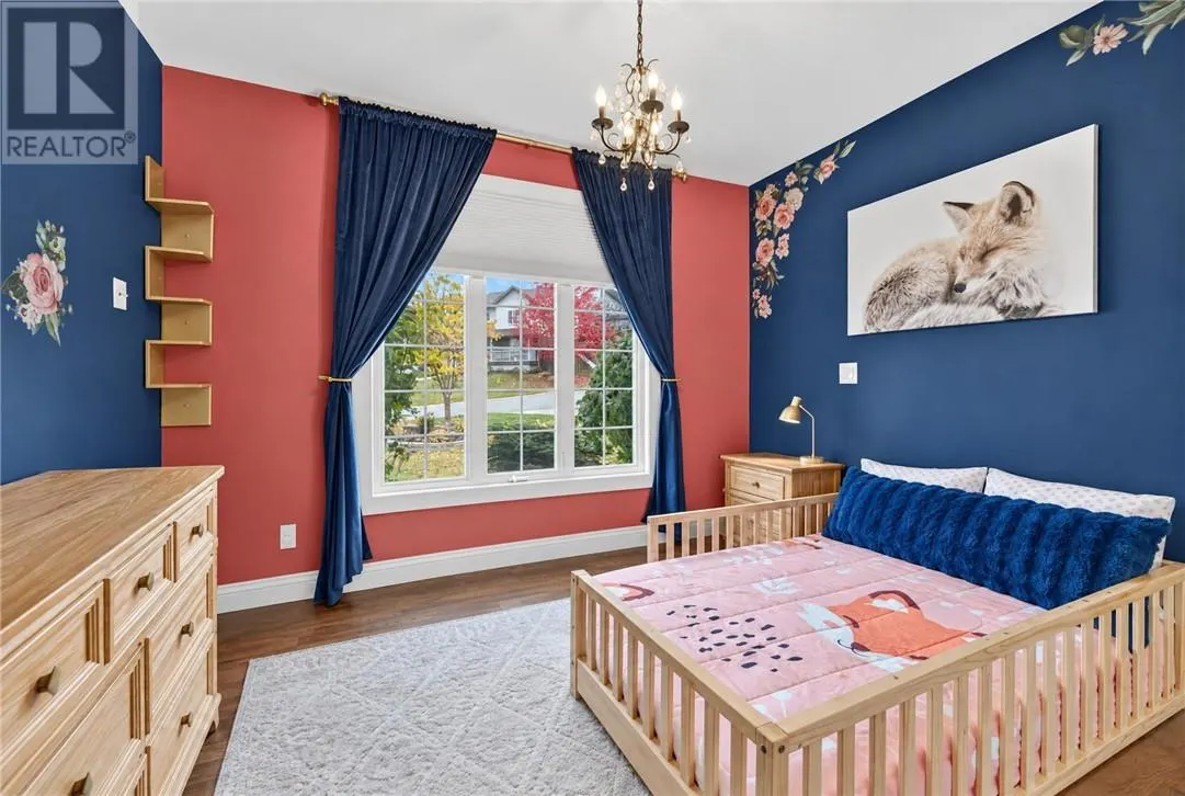 11 Kingsview Drive