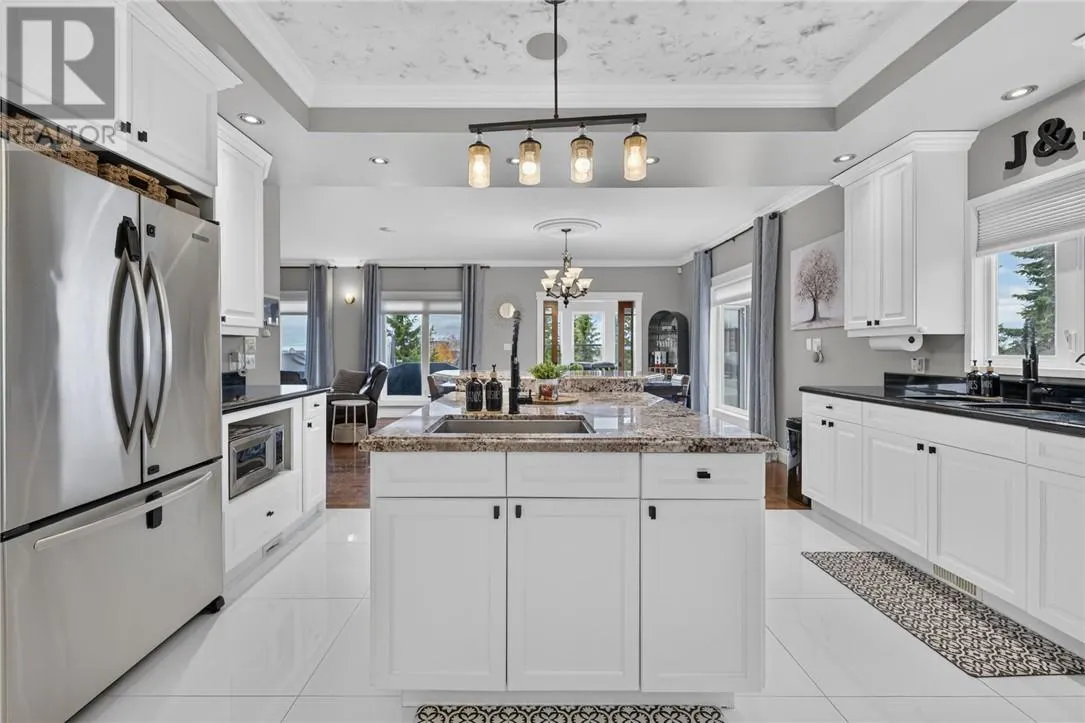 11 Kingsview Drive