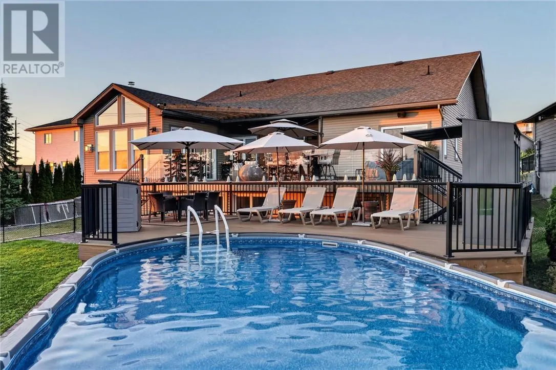 11 Kingsview Drive