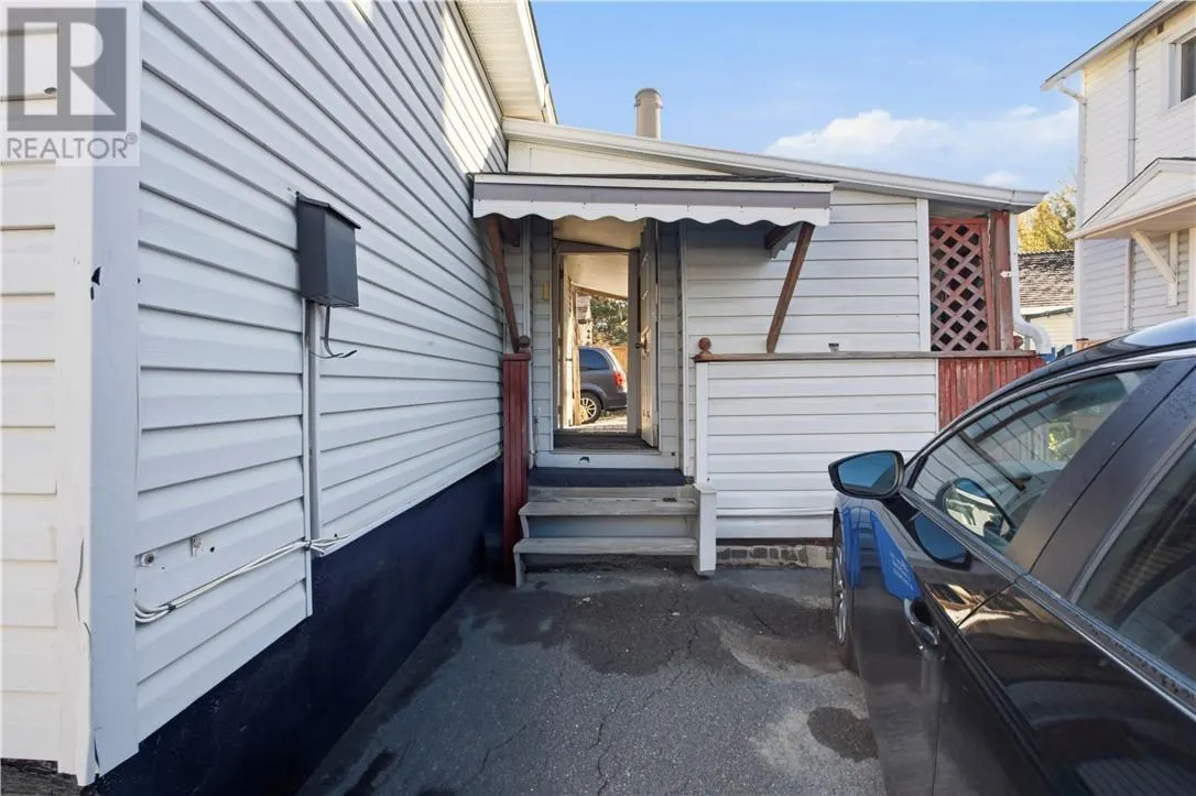 37 Diorite Street