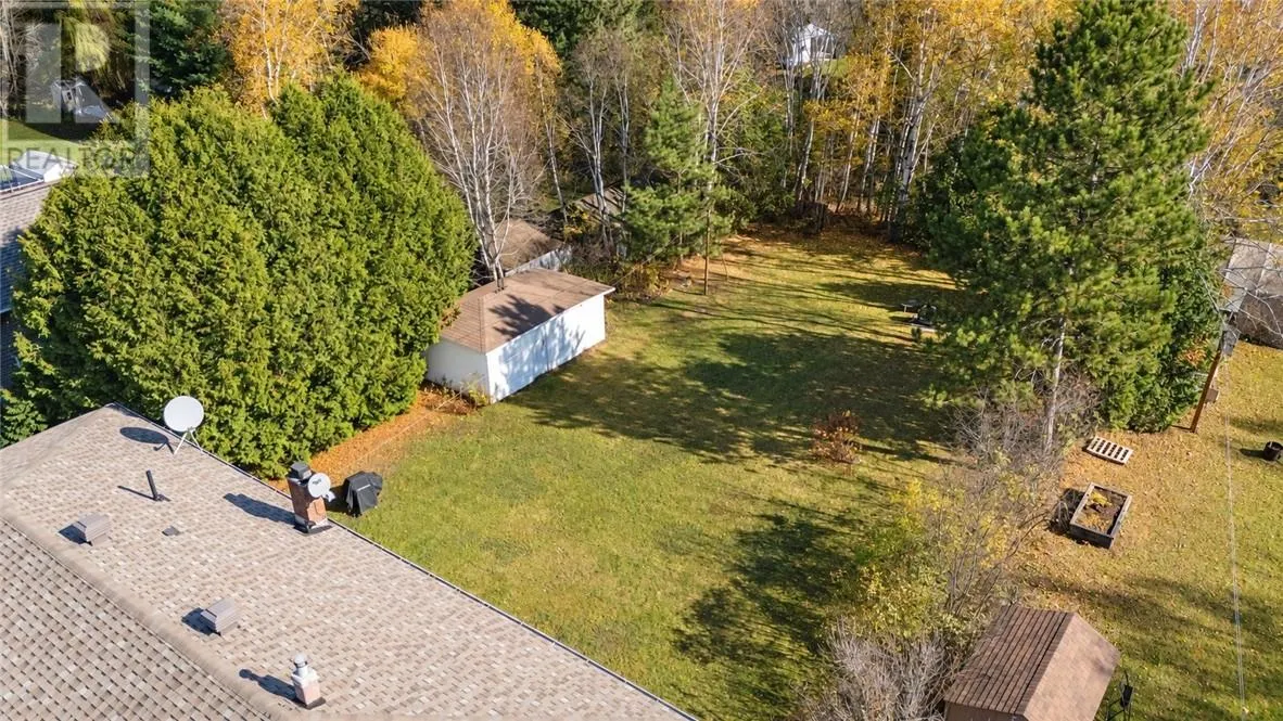 22 Walter Avenue