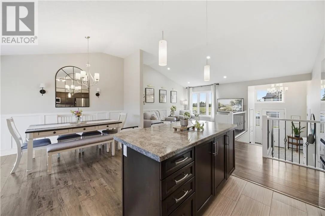 1663 Meadowlark Way