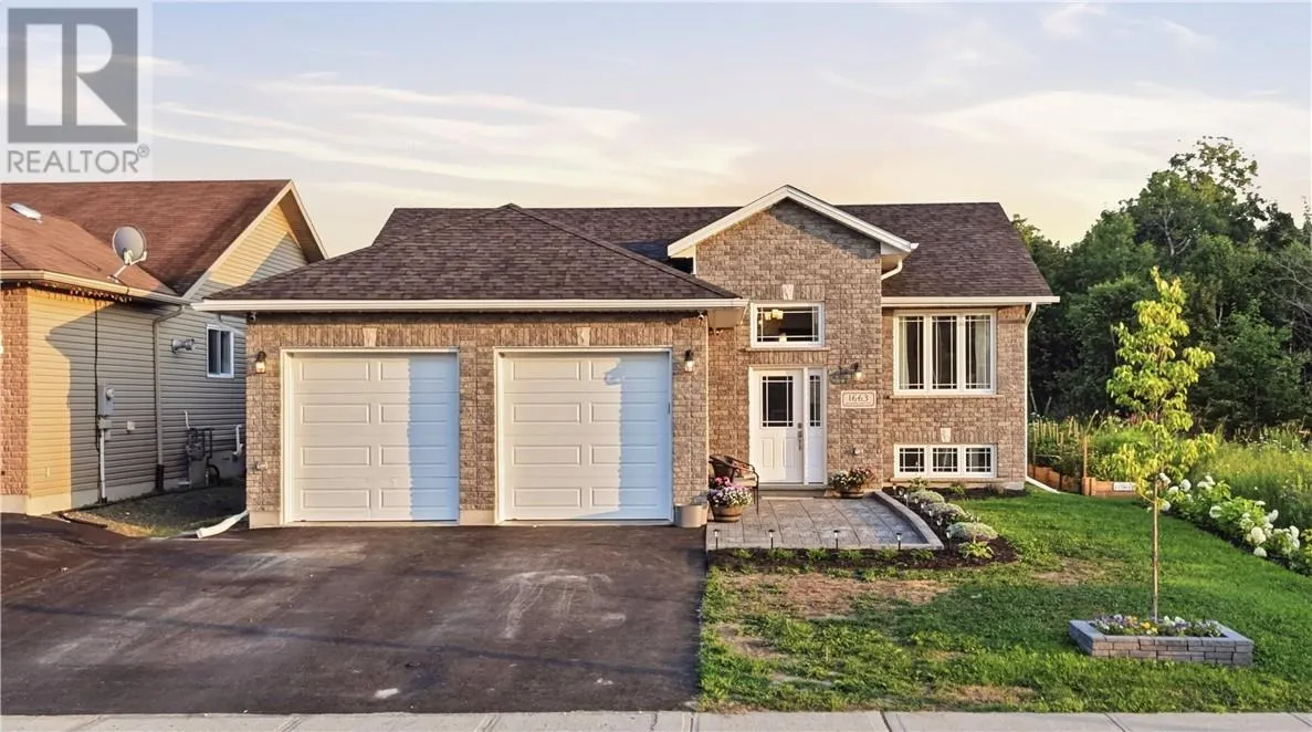 1663 Meadowlark Way