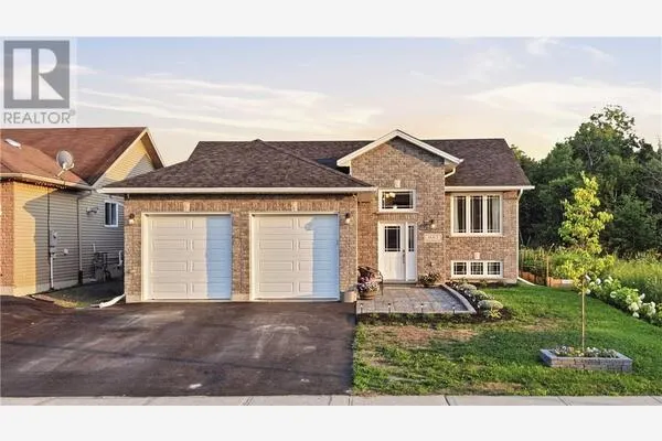 1663 Meadowlark Way