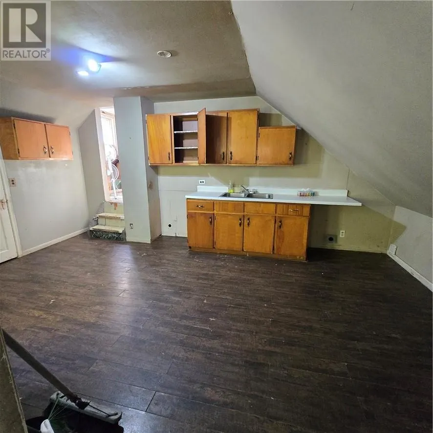 14 Fairview Avenue