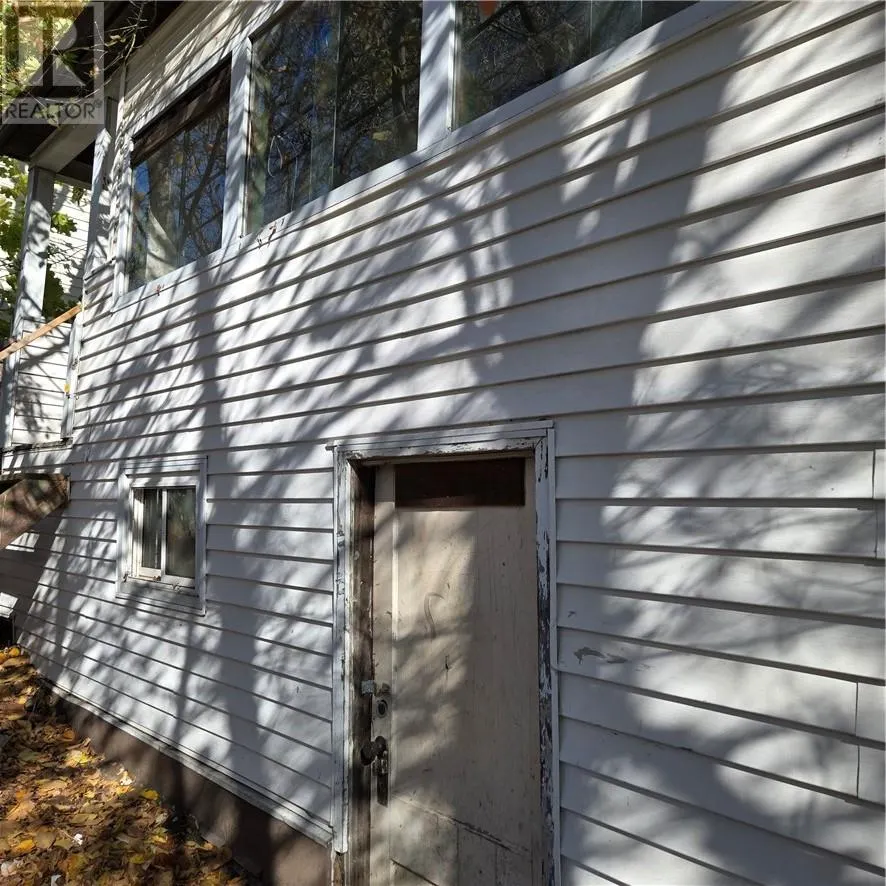 14 Fairview Avenue