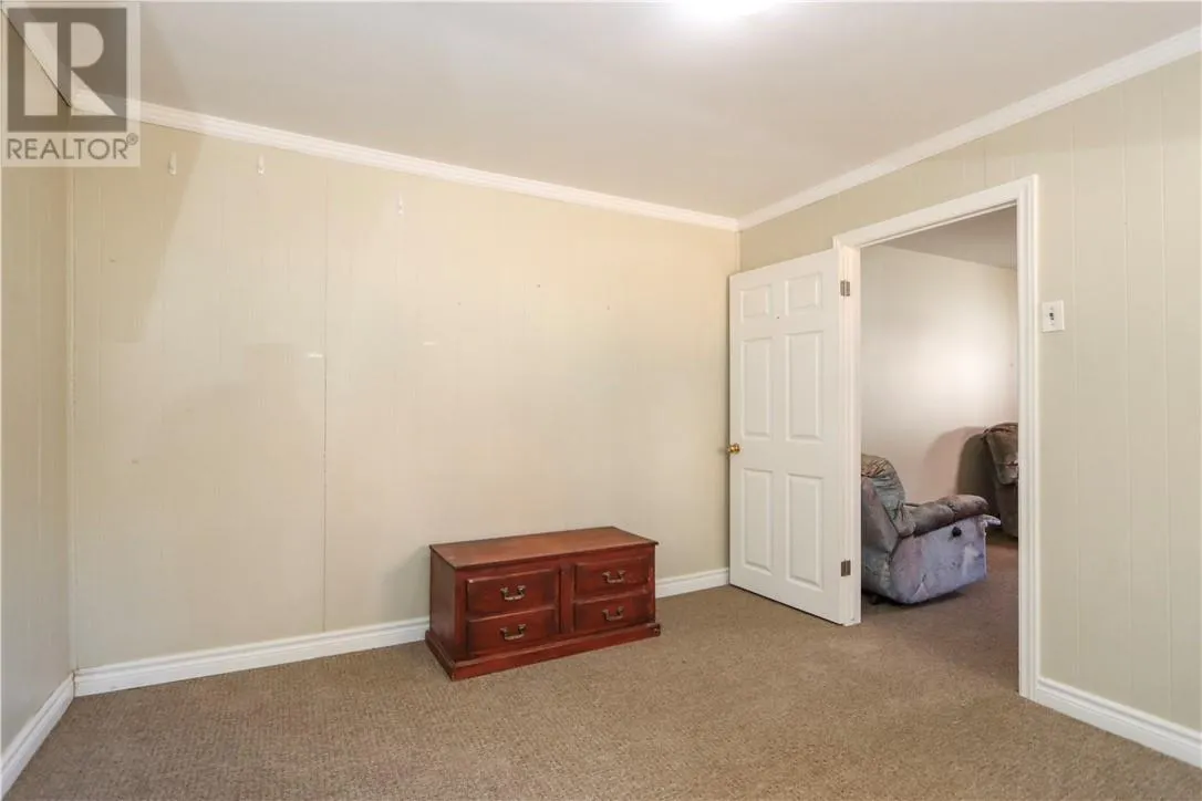 1144 Lonsdale