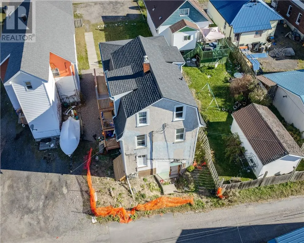 425 Bessie Avenue