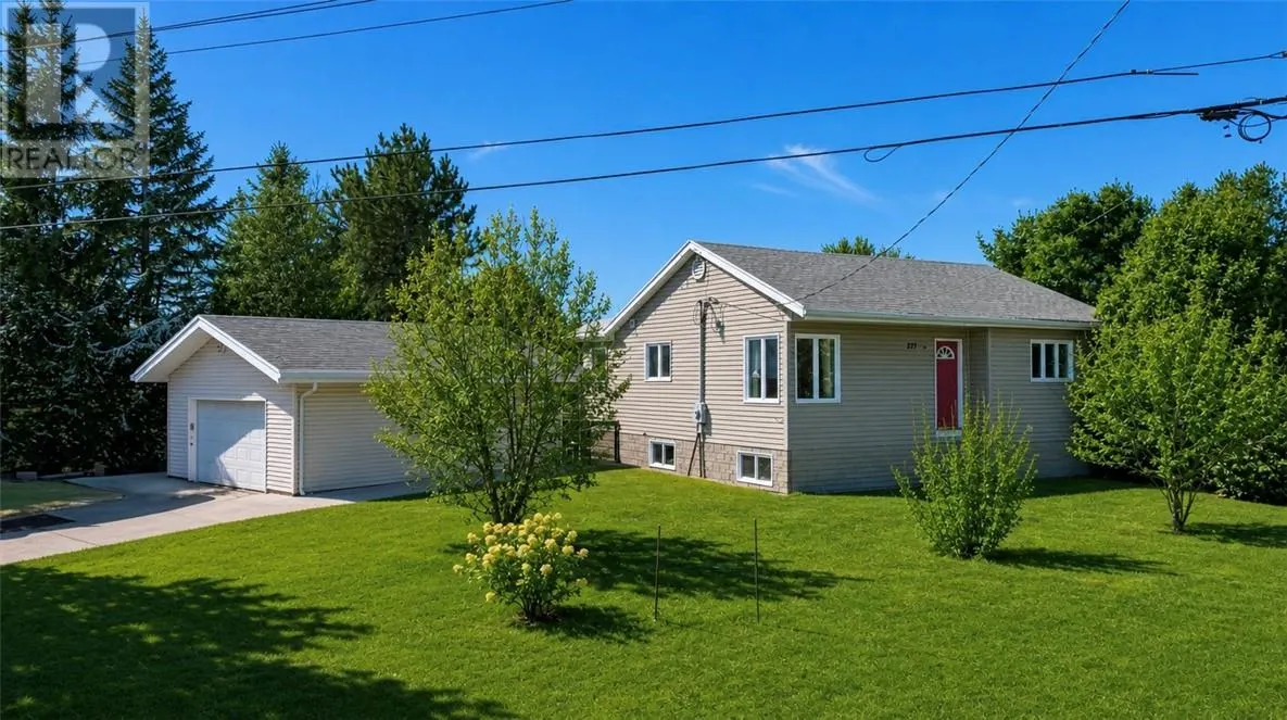 277 Notre Dame Street W