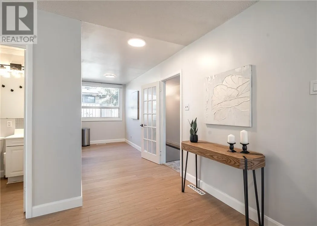 1464 Lansing Avenue
