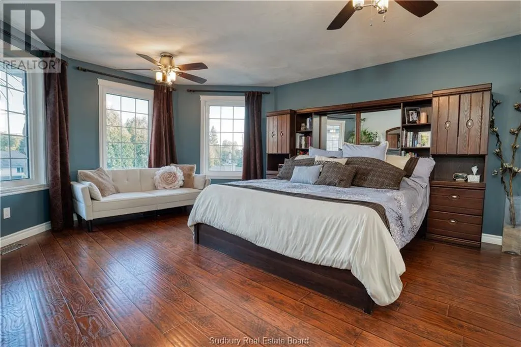 36 Riverside Drive