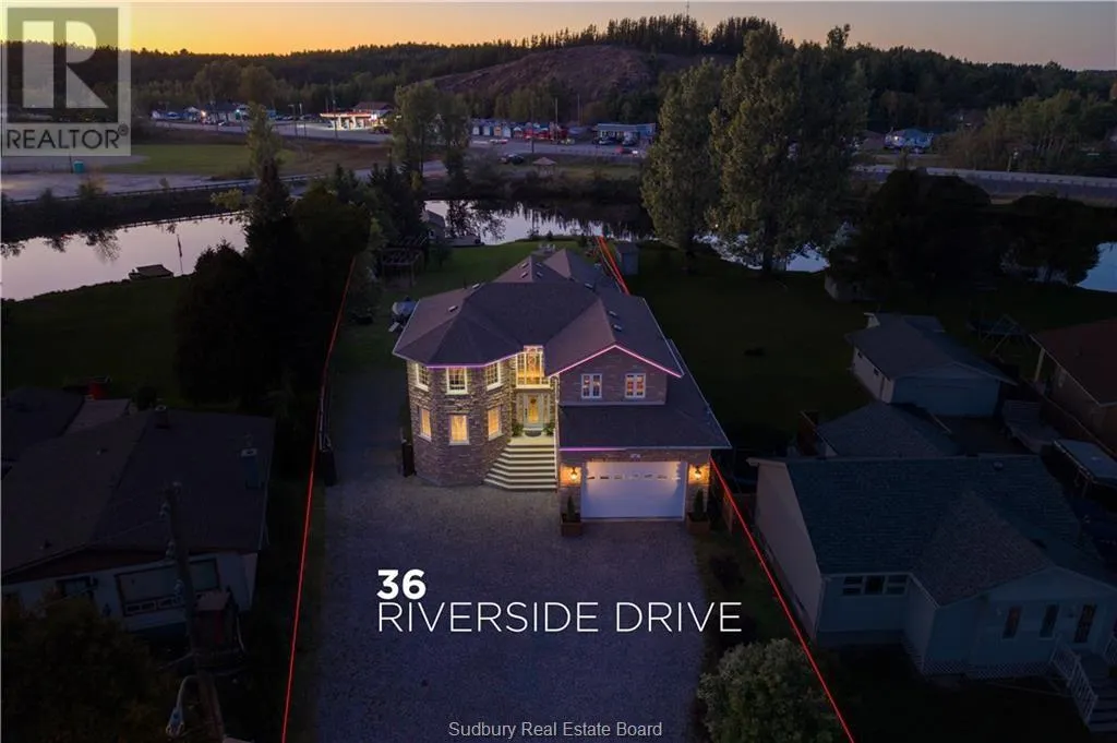 36 Riverside Drive
