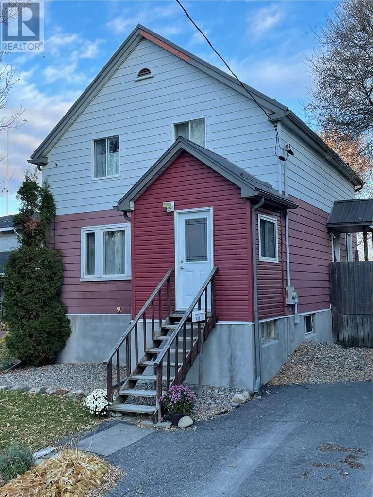 410 Ash Street