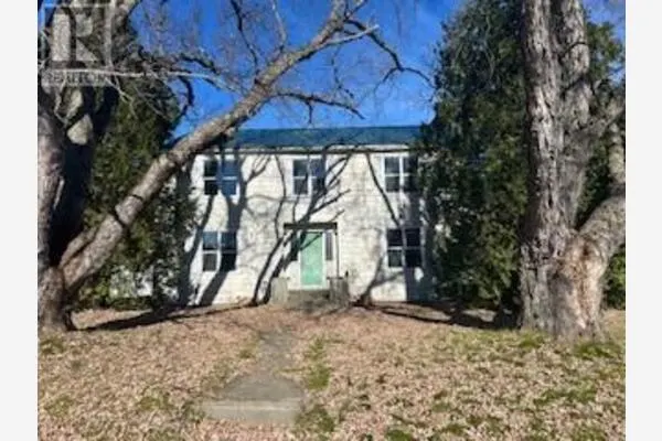 34 Lincoln Crescent