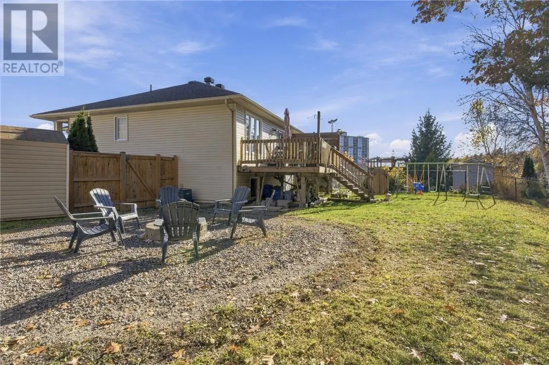 198 AMBERDALE Court