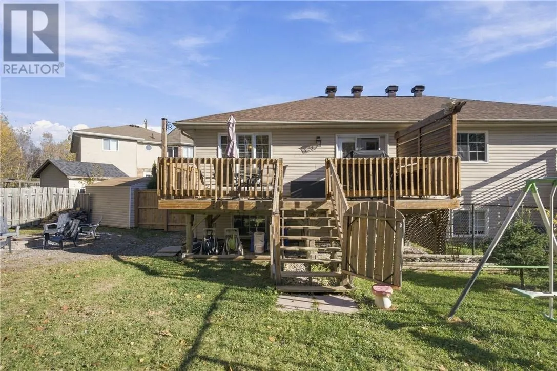 198 AMBERDALE Court