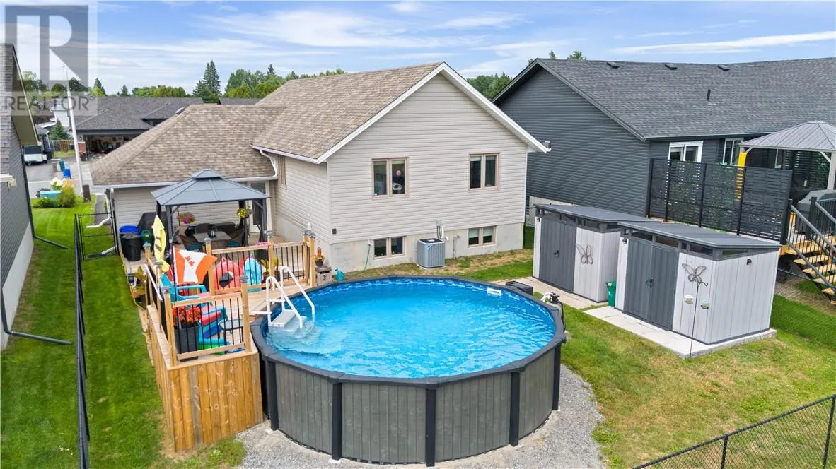41 Meadowgreen Drive