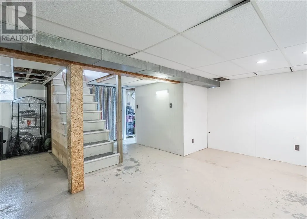 4 Campbell Street