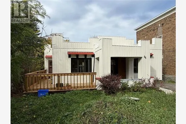 46 Riverside Drive