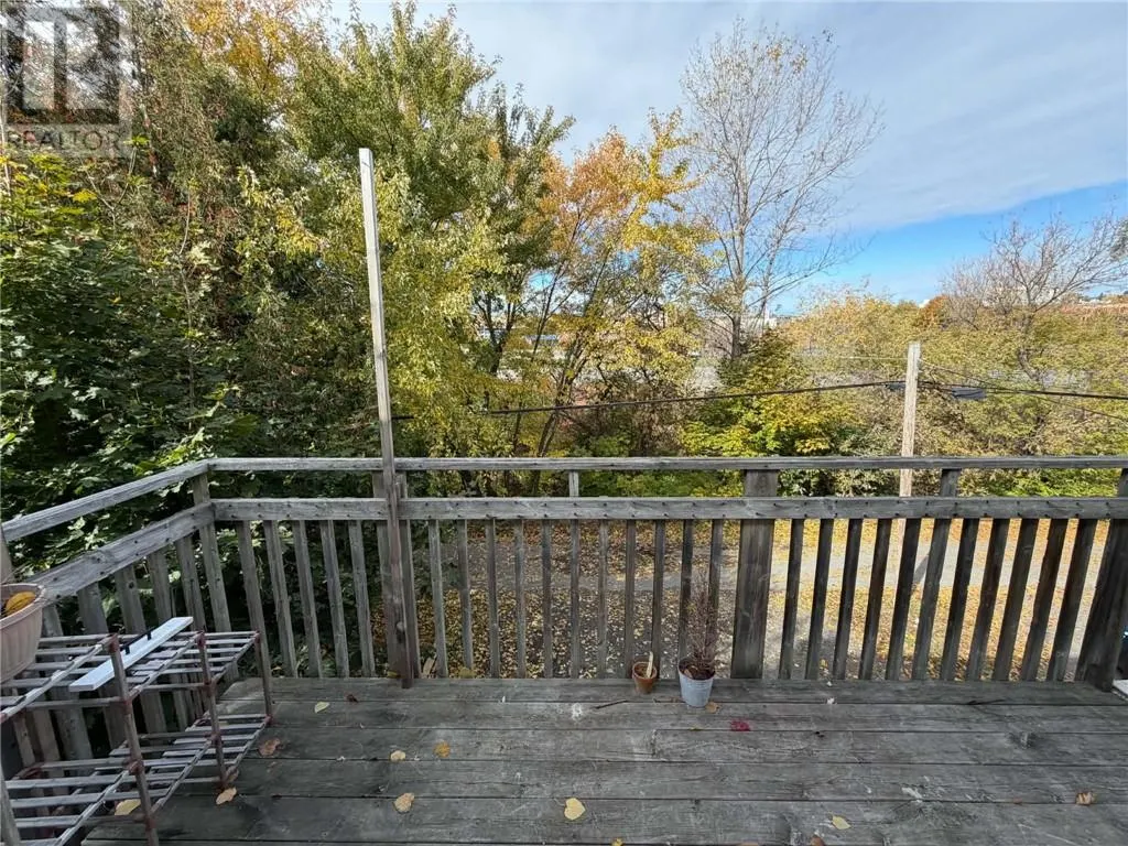 46 Riverside Drive