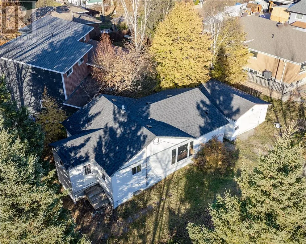 2960 Bancroft Drive