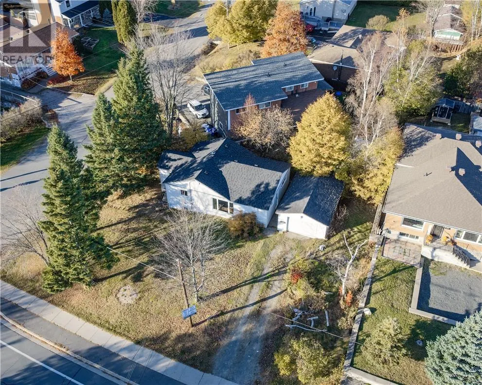 2960 Bancroft Drive