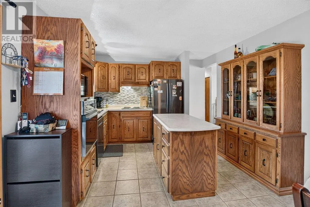 4533 St Michel