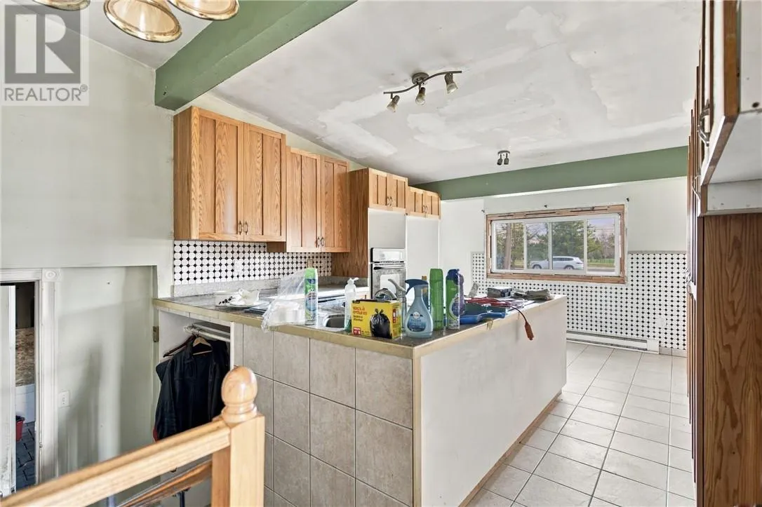 3704 Montpellier Road