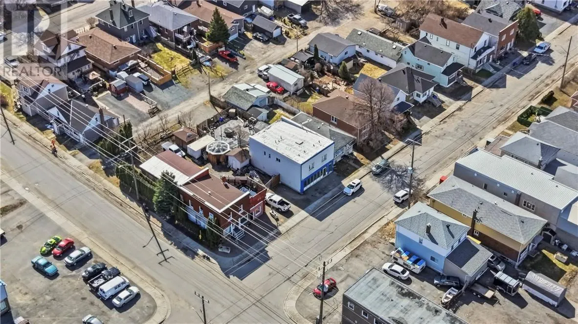 392 Montague Avenue