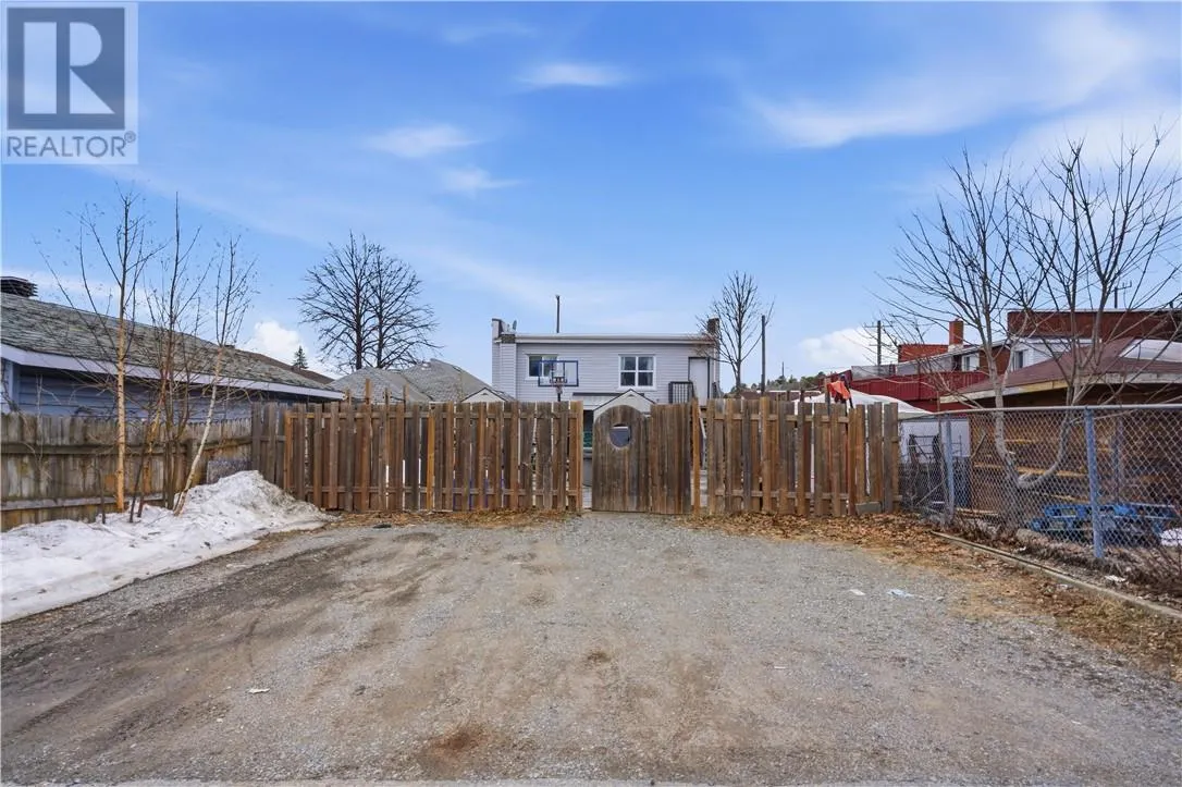 392 Montague Avenue