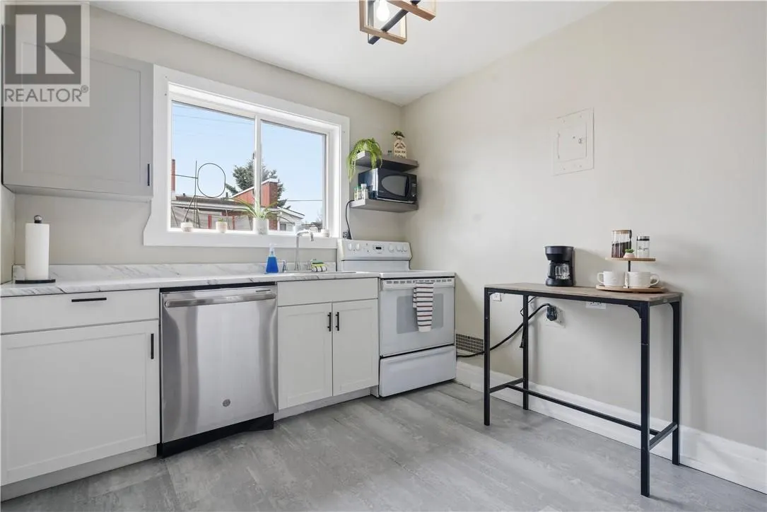 392 Montague Avenue