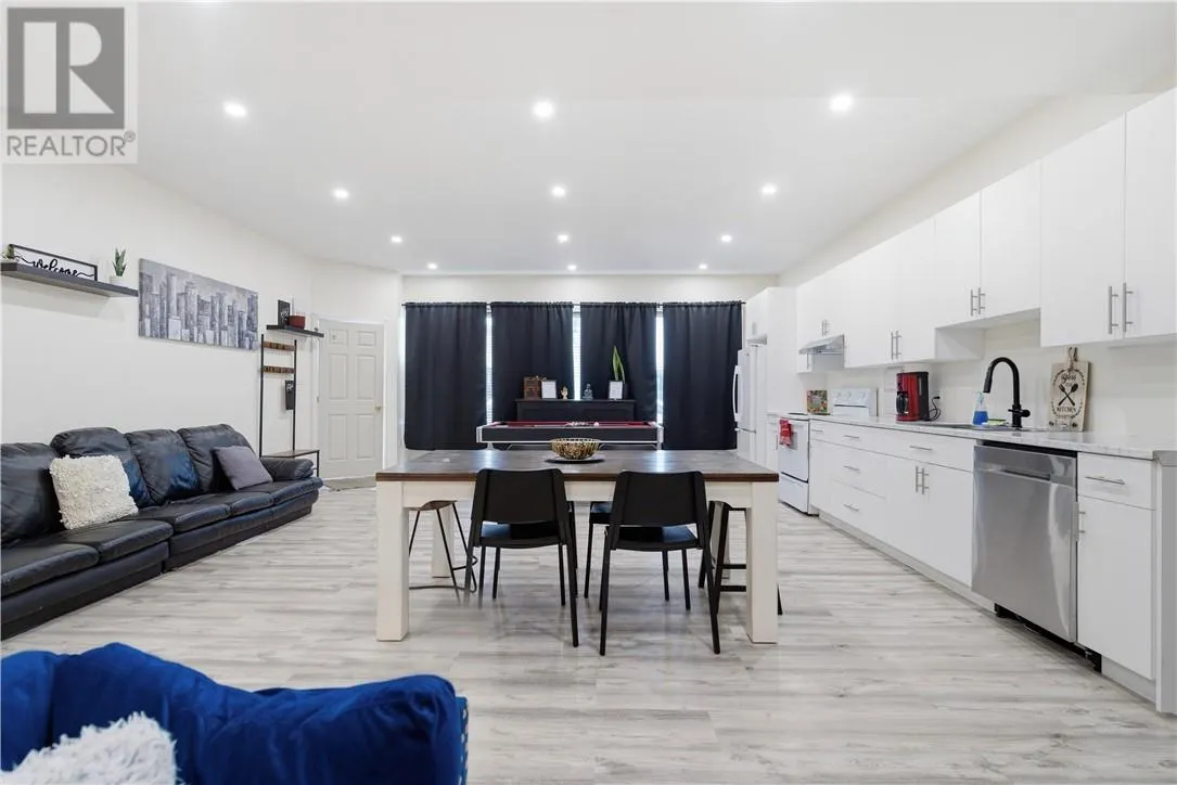 392 Montague Avenue