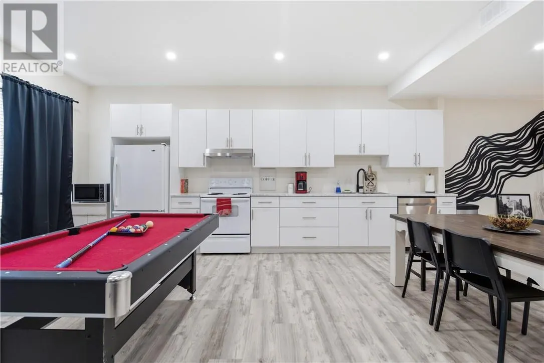 392 Montague Avenue