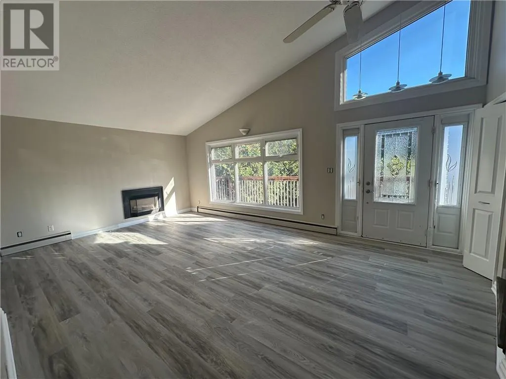 2381 Mallards Landing Drive