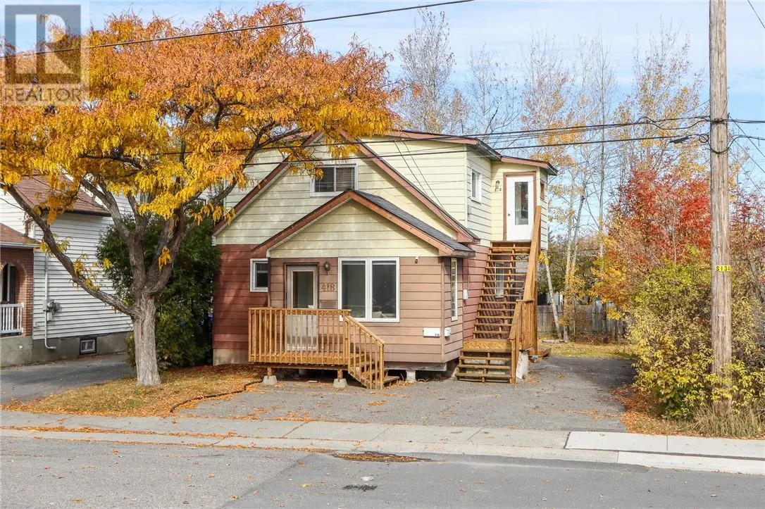 418 Queen Street