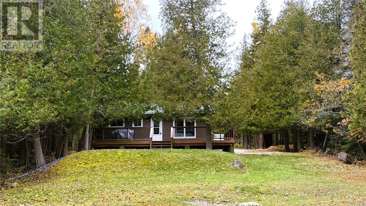 1114 Bay Estate Road S