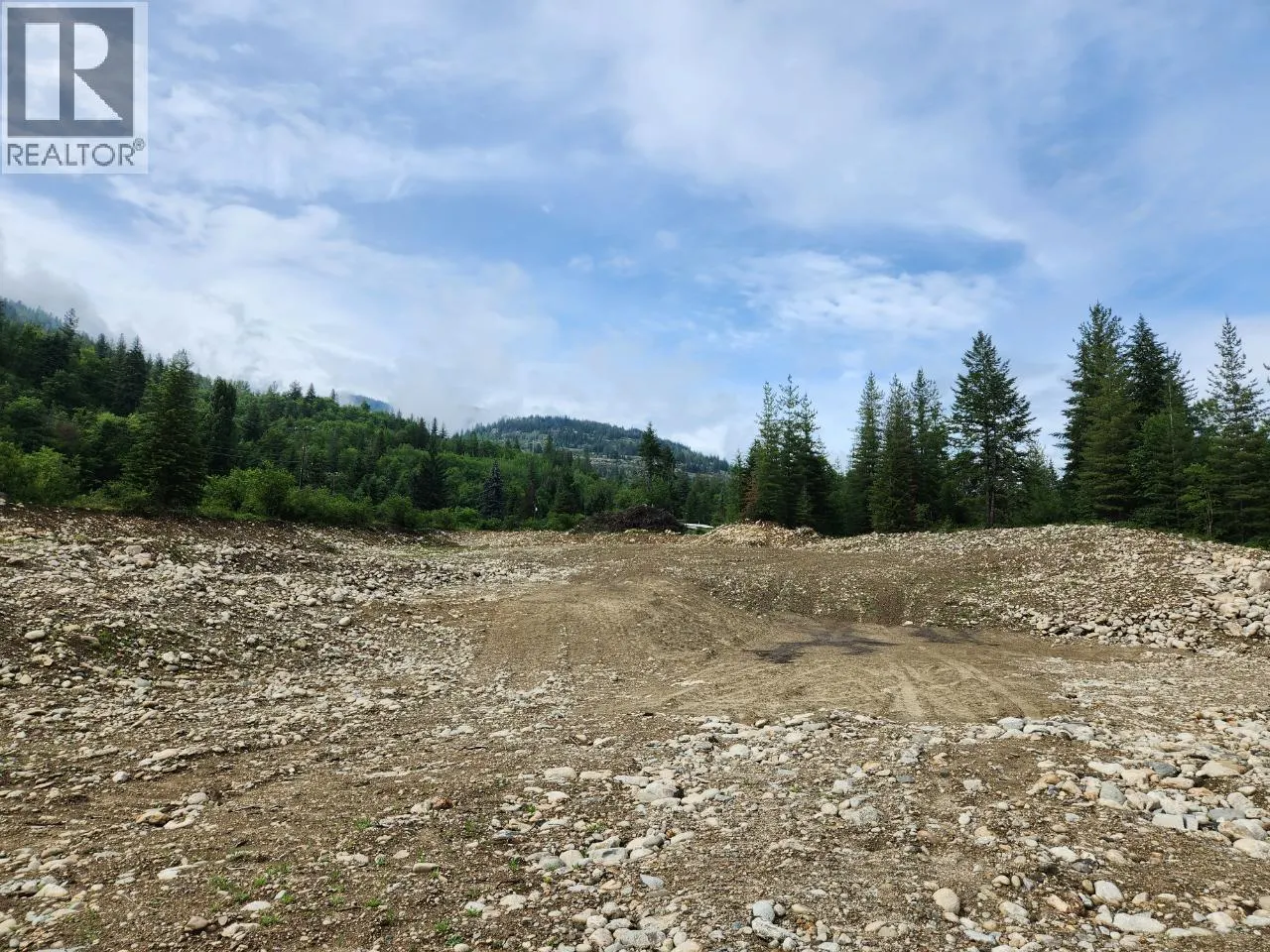 Block 16 22 Highway