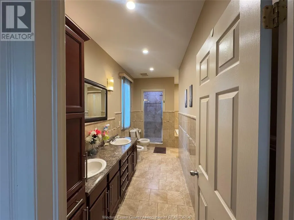 67 THERESA TRAIL