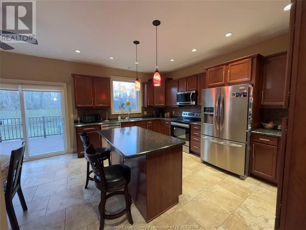 67 THERESA TRAIL