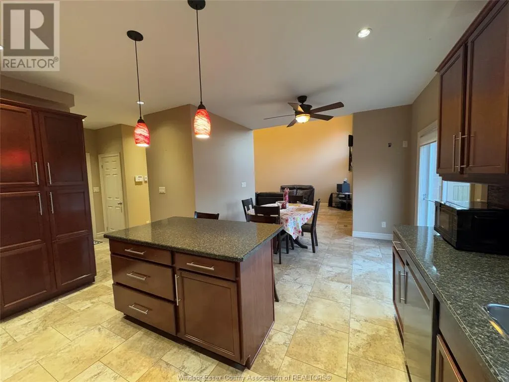 67 THERESA TRAIL