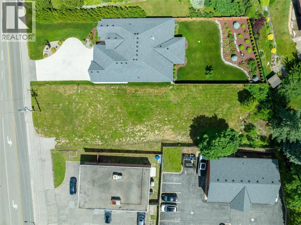 1207 LAKESHORE ROAD