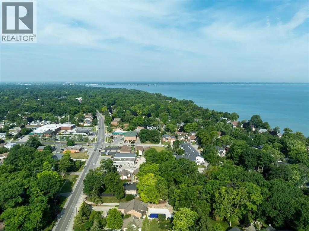 1207 LAKESHORE ROAD