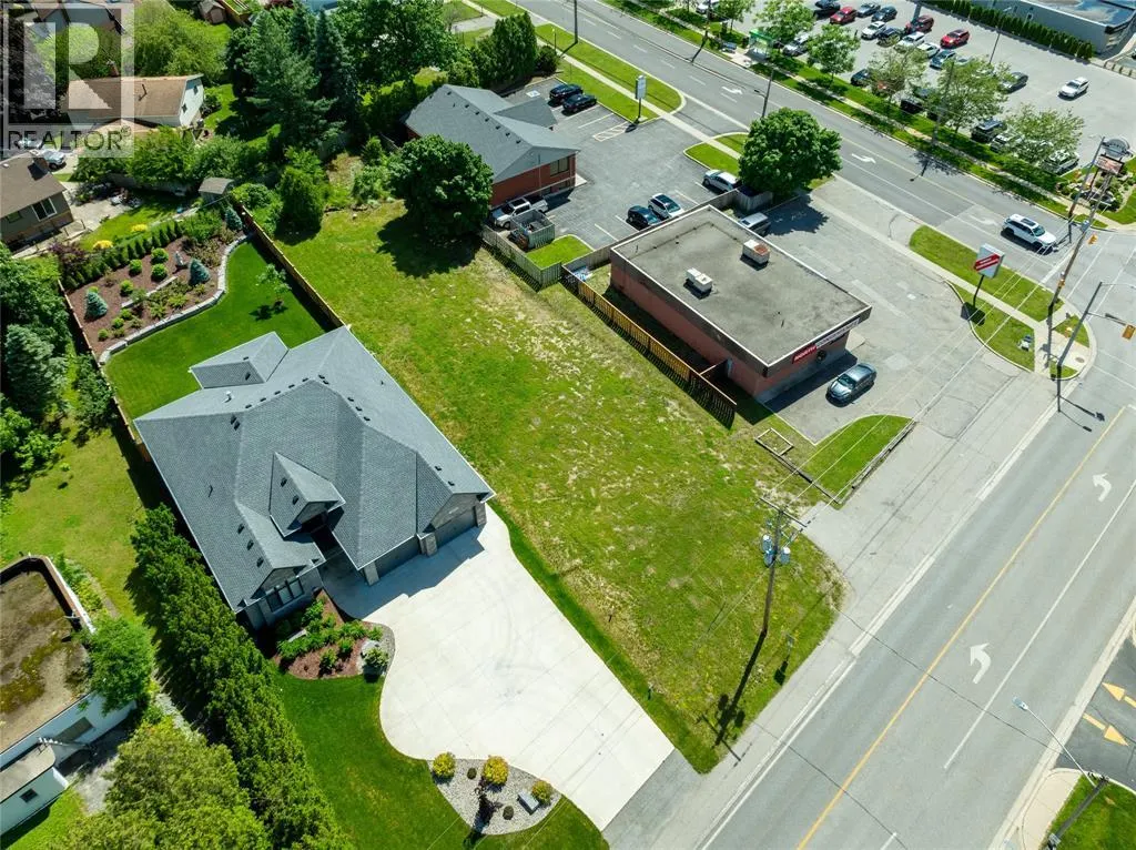 1207 LAKESHORE ROAD
