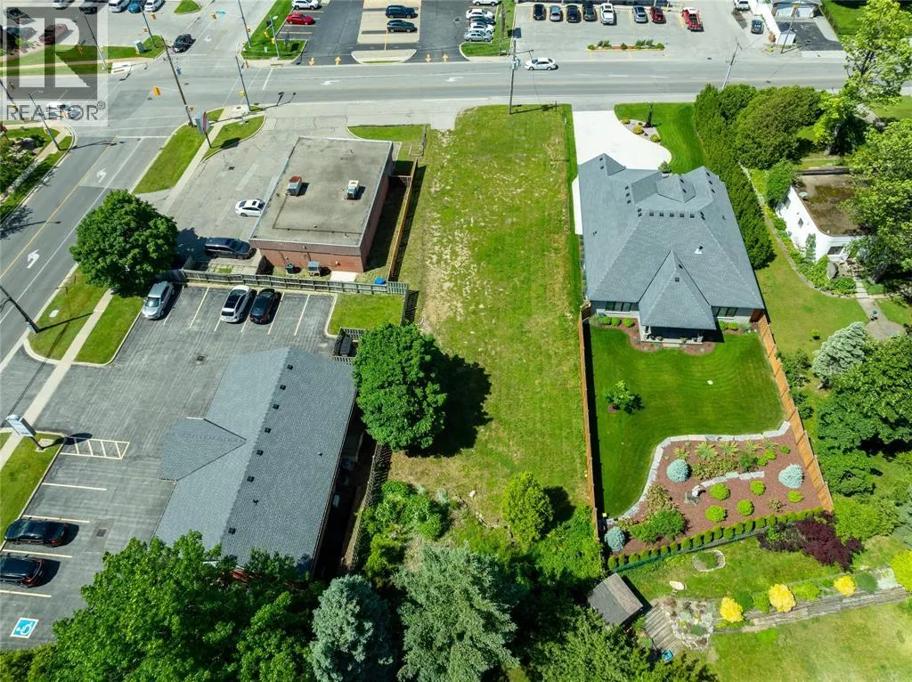 1207 LAKESHORE ROAD