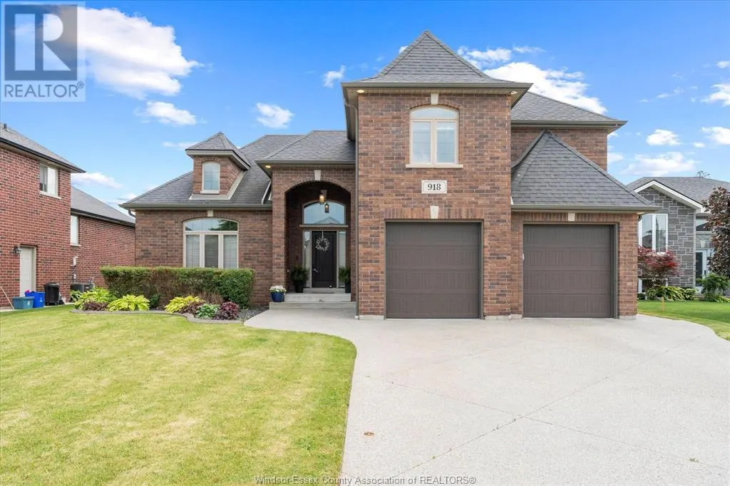 918 DRIFTWOOD CRESCENT