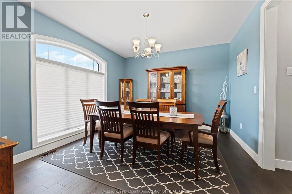 918 DRIFTWOOD CRESCENT