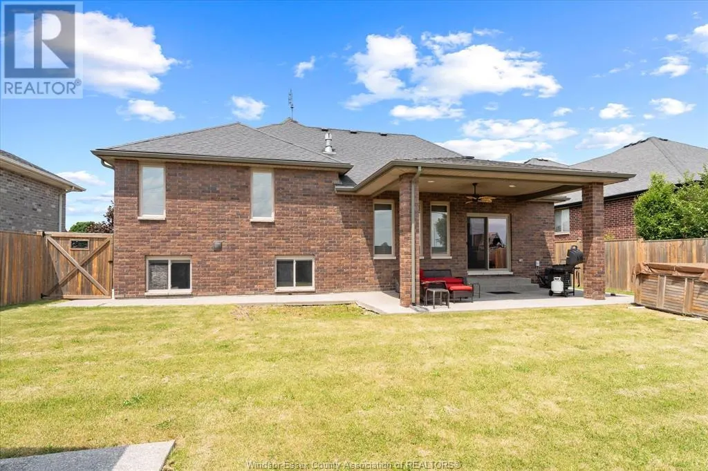 918 DRIFTWOOD CRESCENT